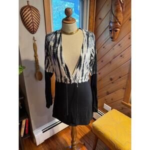 Balance Tie Dye Long Sleeve Yoga Shirt with Tie